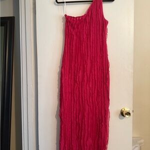 Elegant Pink One-Shoulder Dress